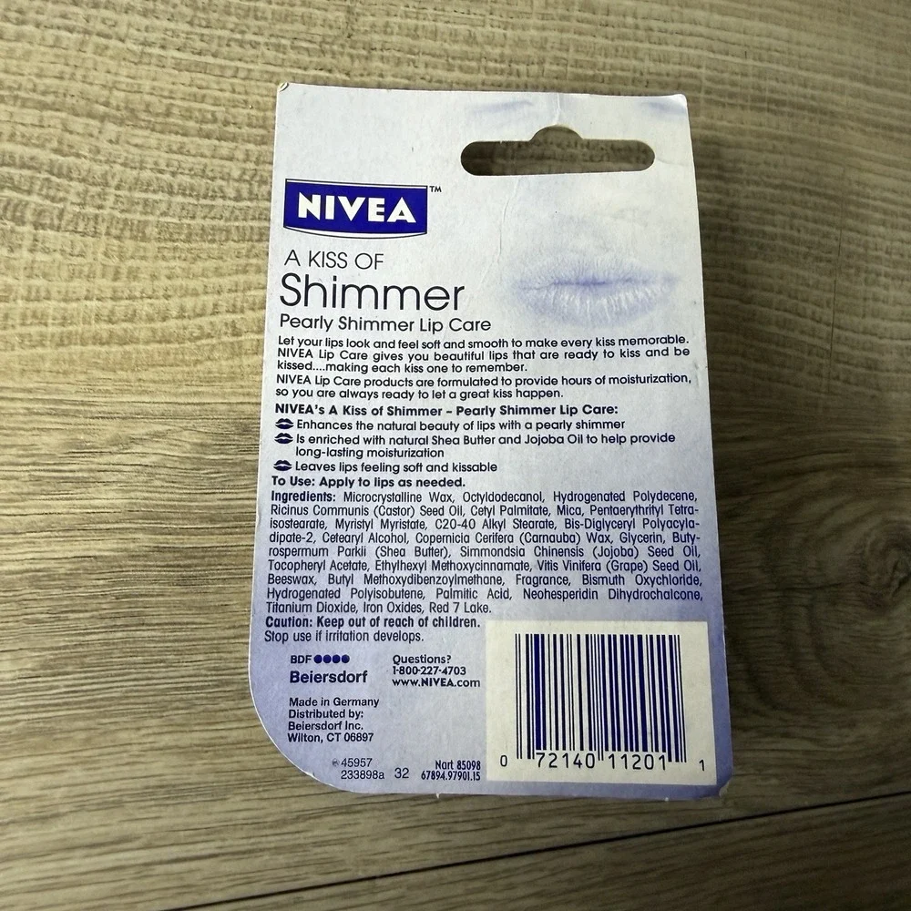 Nivea Lip Balm Bundle Mint Minerals Moisture Shimmer Shea Butter Jojoba‎ Oil Lot